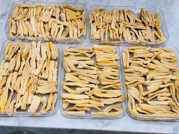 Kín tiếng bao năm, Hoa hậu Nguyễn Thị Huyền giờ chăm khoe tài nấu ăn cho cả đàn con-22