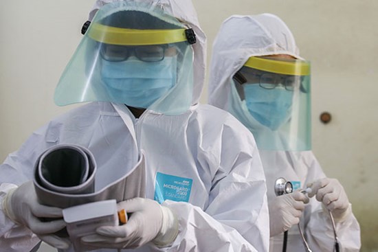 Thêm 2 ca mắc mới COVID-19, có 1 người liên quan đến bệnh nhân 243