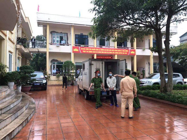 Người đầu tiên chống đối, không đeo khẩu trang ngồi tù 9 tháng-1