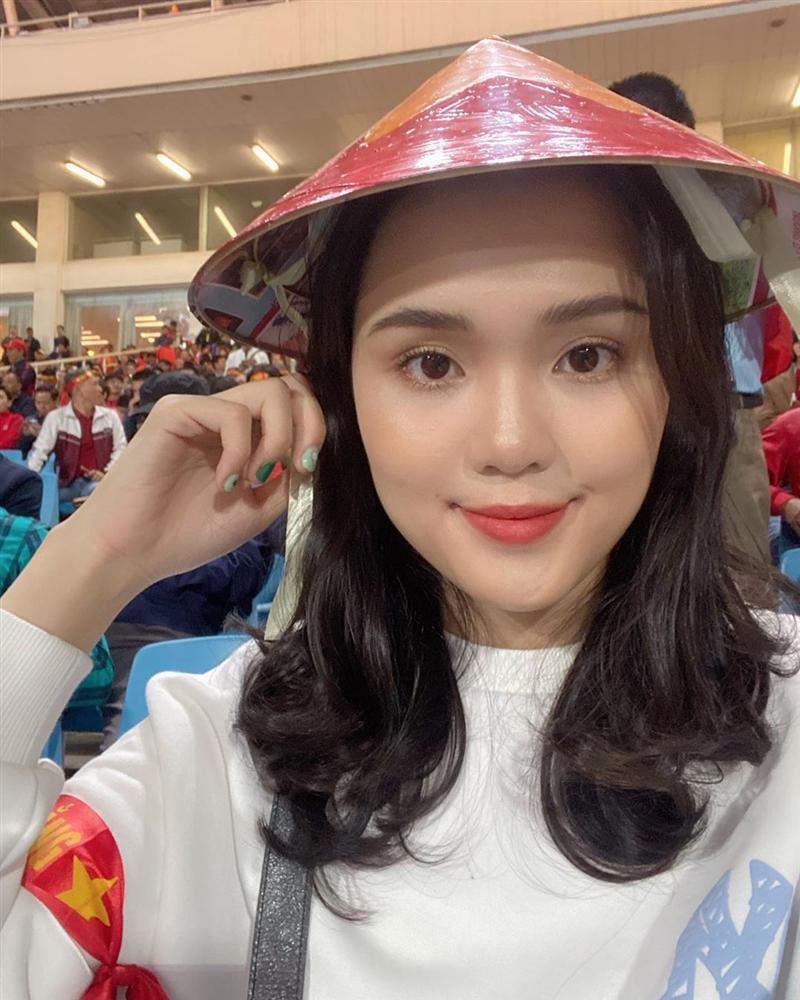 Vợ Duy Mạnh là tiểu thư nhà giàu nhưng skincare siêu đơn giản chỉ với 2 món để da căng bóng như gái Hàn-4