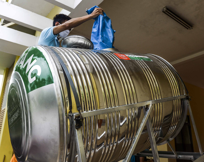 Hà Nội lần đầu tiên xuất hiện máy ATM gạo miễn phí cho người nghèo-5