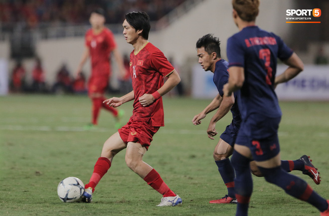 Cầu thủ duy nhất ở Việt Nam đủ sức chơi bóng ở châu Âu”- chàng chiến binh với nỗi đau mang nhầm thể xác-8