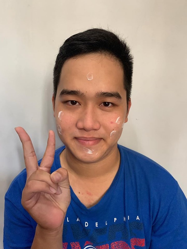 Nghỉ dịch sợ quên nghề, cô gái lôi người yêu ra trang điểm sương sương và cái kết đáng trầm trồ!-2