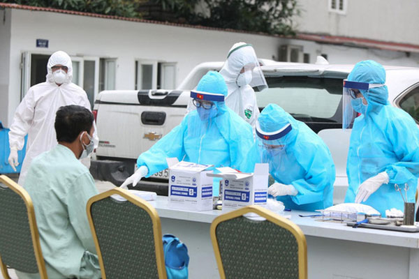 Cách ly ít nhất 14 ngày đối với Bệnh viện Thận Hà Nội-1