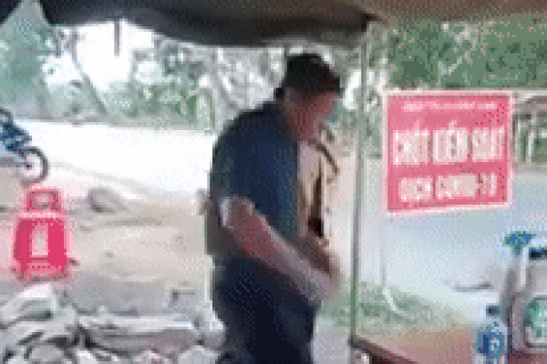 Mở cửa gội đầu cho khách trong thời gian cách ly xã hội, tiệm cắt tóc bị phạt 6,5 triệu đồng-2