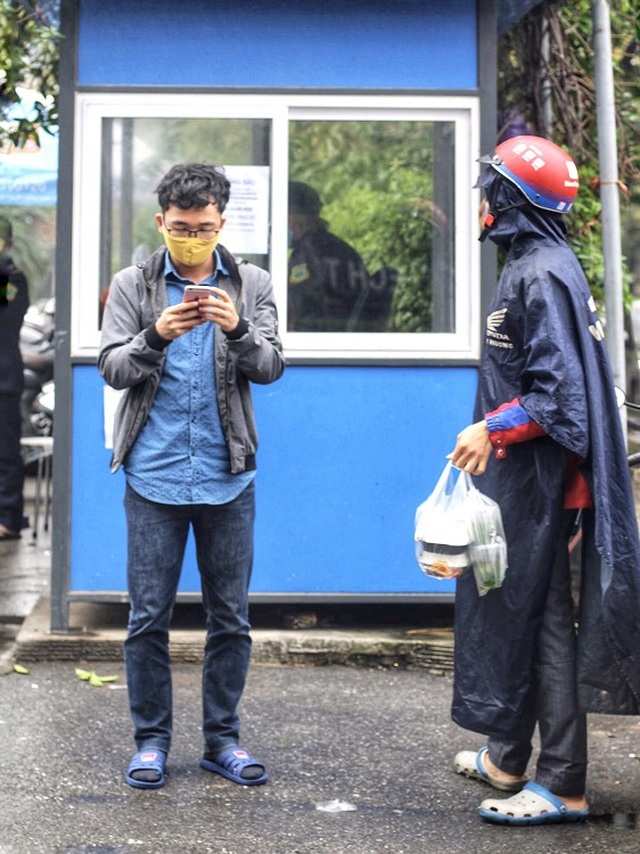 Sự thật về thu nhập khủng của shipper trong mùa dịch Covid-19-4