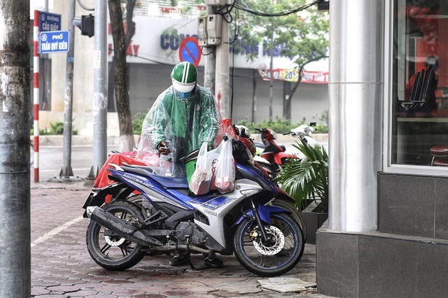 Sự thật về thu nhập khủng của shipper trong mùa dịch Covid-19-5