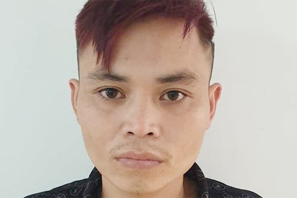 Lời khai của người đàn ông sống như vợ chồng với bé gái lớp 8-2