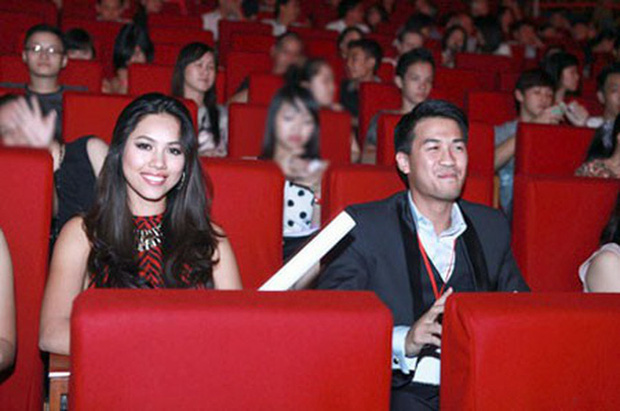 Những bóng hồng đi qua cuộc đời Phillip Nguyễn: Toàn mỹ nhân có số má, riêng Linh Rin được cưng nhất-7