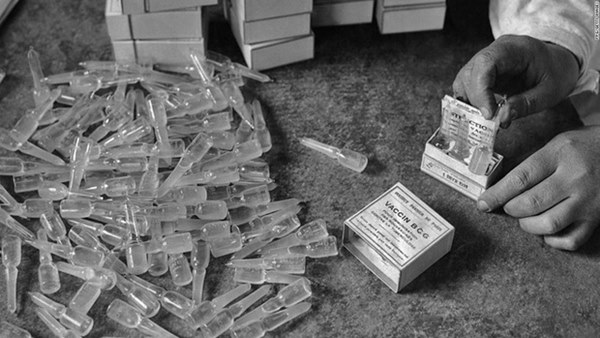 Bác sĩ BV Đa khoa Xanh Pôn: Vắc-xin phòng lao liệu có ngăn ngừa được virus SARS-CoV-2?-1