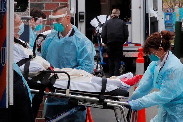 Bác sĩ Mỹ lo sợ âm tính giả tạo điểm mù trên trận địa chống Covid-19-1