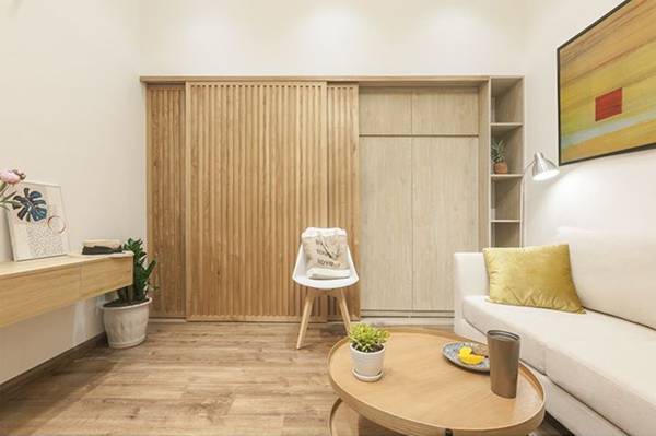 Nhà ống 3 tầng lột xác sau cải tạo, ban công thành khu bếp tuyệt đẹp-9