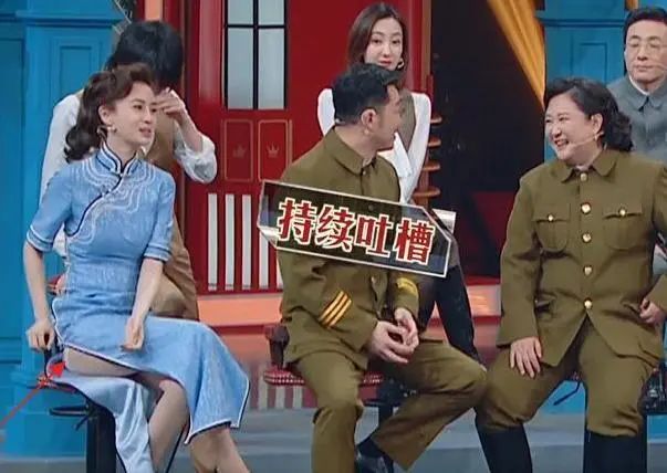 Angelababy hớ hênh ngay trên sóng truyền hình, lúng túng che chắn vẫn không kịp-4