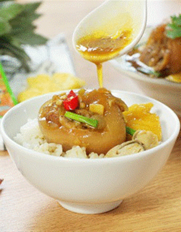 Mẹ đảm làm món chân giò kho dứa vừa mềm vừa ngon, chồng con&nbsp;khen hết lời-8