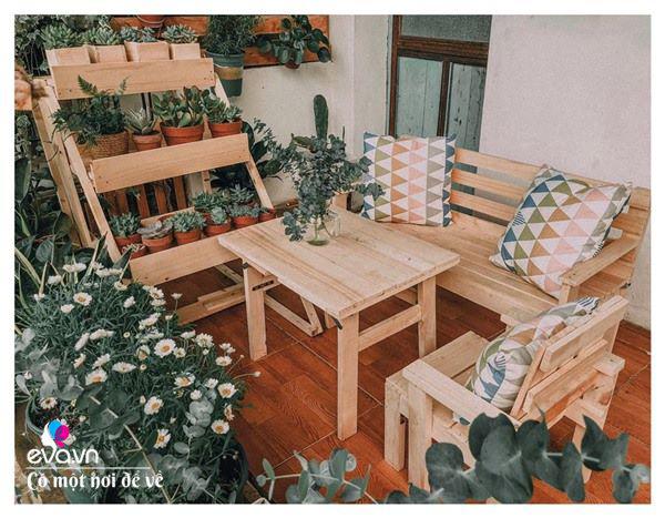 Mẹ Hà Nội cải tạo chuồng cọp” 6m2 thành ban công ngập sắc, chỉ mất 10 triệu-6