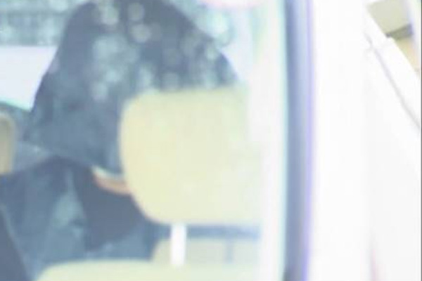 Gửi con cho vợ cũ chăm sóc, bố nhận tin đứa trẻ có thể bị liệt và phát hiện việc làm tàn nhẫn của cha dượng đứa bé-3