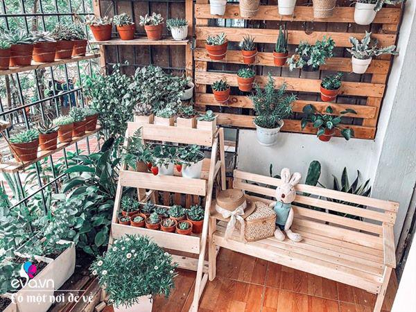 Mẹ Hà Nội cải tạo chuồng cọp” 6m2 thành ban công ngập sắc, chỉ mất 10 triệu-14