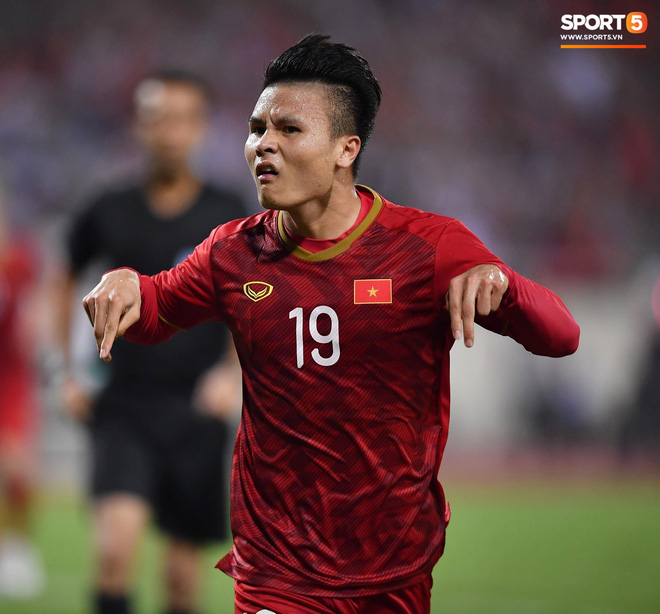 Nỗi phân vân của Quang Hải: Thành huyền thoại Hà Nội FC hay tháo vỏ bọc vua xứ mù để vĩ đại hơn?-1