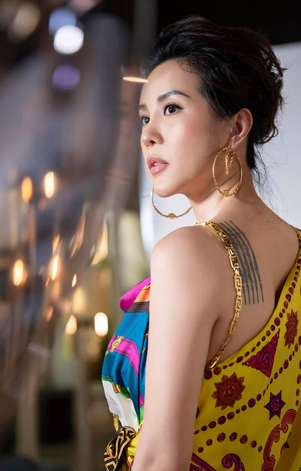 Hoa Hậu Thu Hoài ra mặt đáp trả cực gắt phát ngôn của Nathan Lee: Chắc gì, nhân phẩm của bạn đã cao hơn người giúp việc?-4