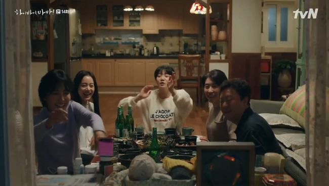 Hi Bye, Mama: Kim Tae Hee bất ngờ trở mặt không chịu đi đầu thai, muốn giành lại con lẫn chồng từ tay mợ hai-2