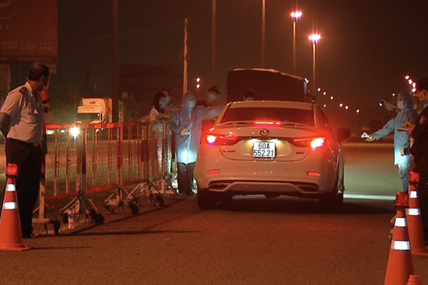 Thủ tướng: Đến ngày 15/4 sẽ xem xét đánh giá, để quyết định việc cách ly xã hội tiếp hay không-2