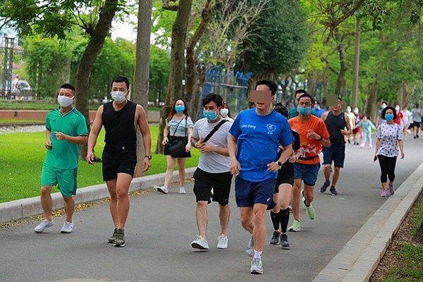 68% bệnh nhân ở Hà Nội không có triệu chứng hoặc nhẹ: Chuyên gia phân tích sự nguy hiểm-2