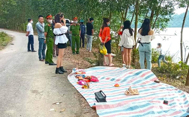 Bắt quả tang 9 nam nữ tụ tập ăn uống dã ngoại bên bờ hồ trong thời gian cách ly xã hội-1