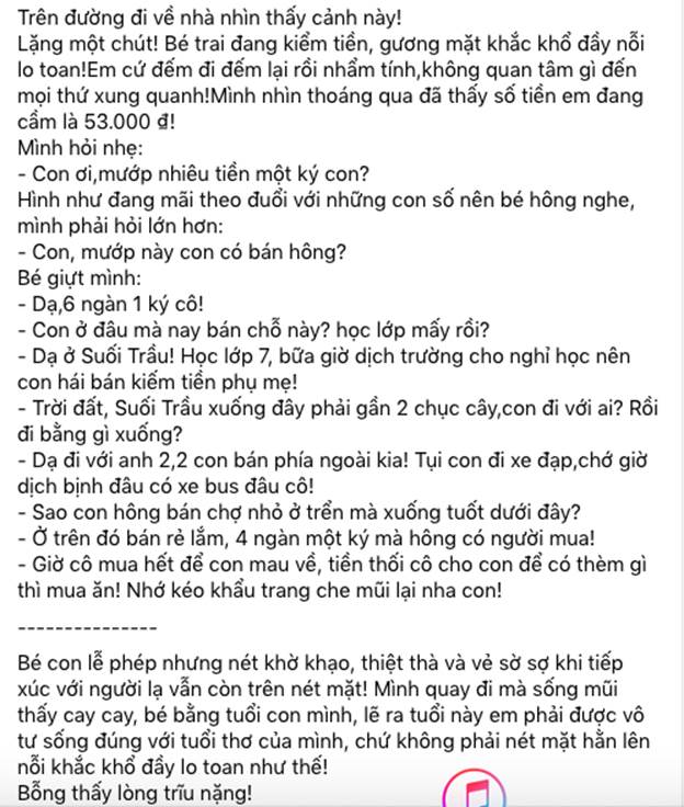 Thấy cậu bé bán mướp bên đường, người phụ nữ đã có hành động đặc biệt, câu chuyện phía sau gây xúc động mạnh-1