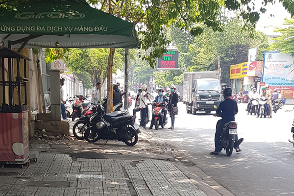 Vụ thi thể trong bao tải trên vỉa hè: Xót xa lời tâm sự của người mẹ-2