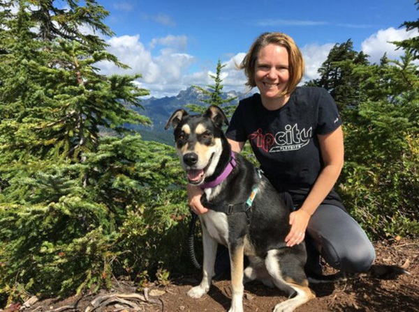 Trải nghiệm của người đầu tiên được tiêm vắc-xin ngừa Covid-19 trên toàn thế giới: Quyết định liều lĩnh bất chấp sự lo lắng của chồng-3