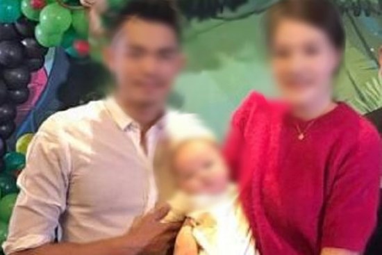Biết vợ biếu nhà ngoại 5 triệu, chồng cắt luôn tiền chi tiêu để 