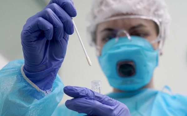 Nghiên cứu: Một yếu tố quan trọng khi giặt giũ có thể giúp loại bỏ virus corona bám trên quần áo-1