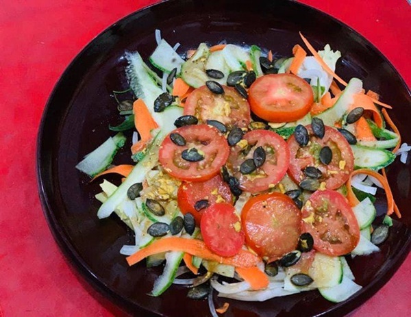 Sống sung túc, Mỹ Lệ vẫn chăm nấu ăn cho chồng con, thấy béo mẫm cũng đáng-21