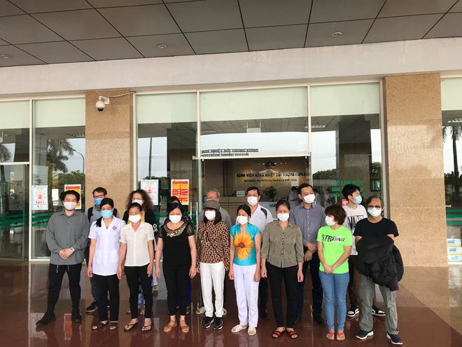 Cụ ông bị ung thư khỏi Covid-19: Sau khi khám bệnh tại BV Bạch Mai về tôi bị sốt và mua thuốc cúm về uống-3