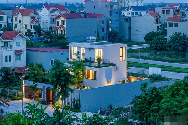 Ngôi nhà nằm giữa hồ với mái nhà chẻ đôi”: Sáng đón nắng, đêm ngắm sao-8