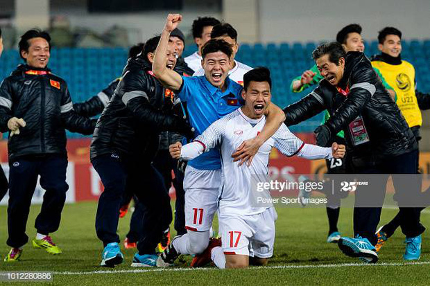 Vũ Văn Thanh: Từ pha ăn mừng đầy khí chất đến những ngày tháng vật lộn với chấn thương vì chẩn đoán sai-3