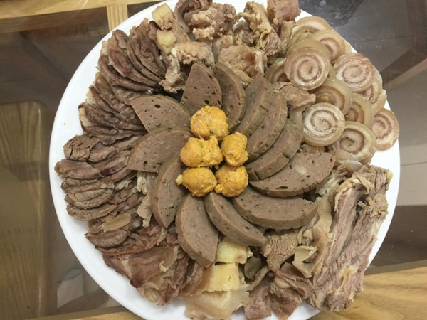 Công thức tự nấu bún bò Huế chuẩn vị, thơm ngon nhức nhối tại nhà-4