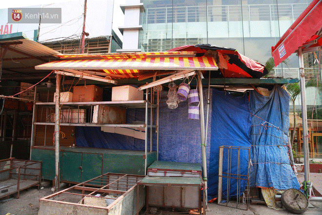 Cảnh tượng chưa từng có ở chợ hoa lớn nhất Hà Nội mùa Covid -19-8