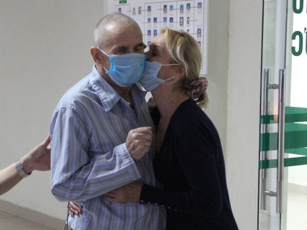 Chưa đủ căn cứ để khẳng định bệnh nhân dương tính lại là tái nhiễm-2