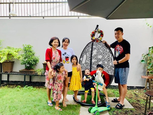 Trước khi rao bán nhà giữa dịch COVID-19, vợ chồng MC Ốc Thanh Vân - Trí Rùa giàu có thế nào?-3