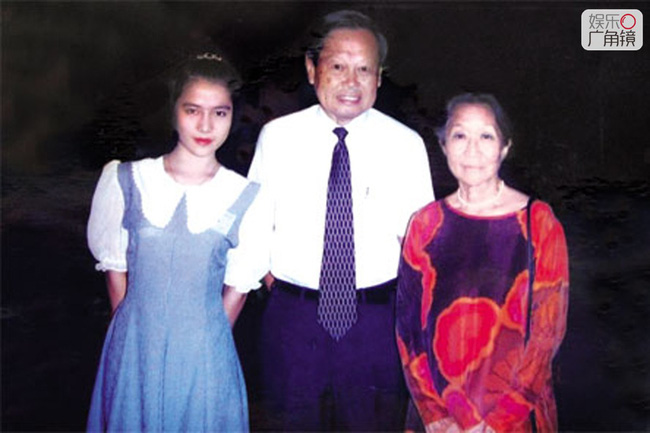 Mối nhân duyên lạ kì của cặp đôi ông - cháu và những lý giải bất ngờ của người trong cuộc: Tôi chỉ chọn một con đường ít người đi thôi mà-2