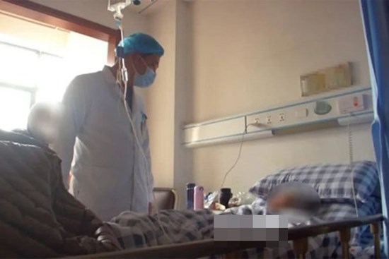 Người phụ nữ nhập viện do ung thư, hóa ra “thủ phạm” gây bệnh đã nằm trong cơ thể suốt 40 năm mà không hề biết