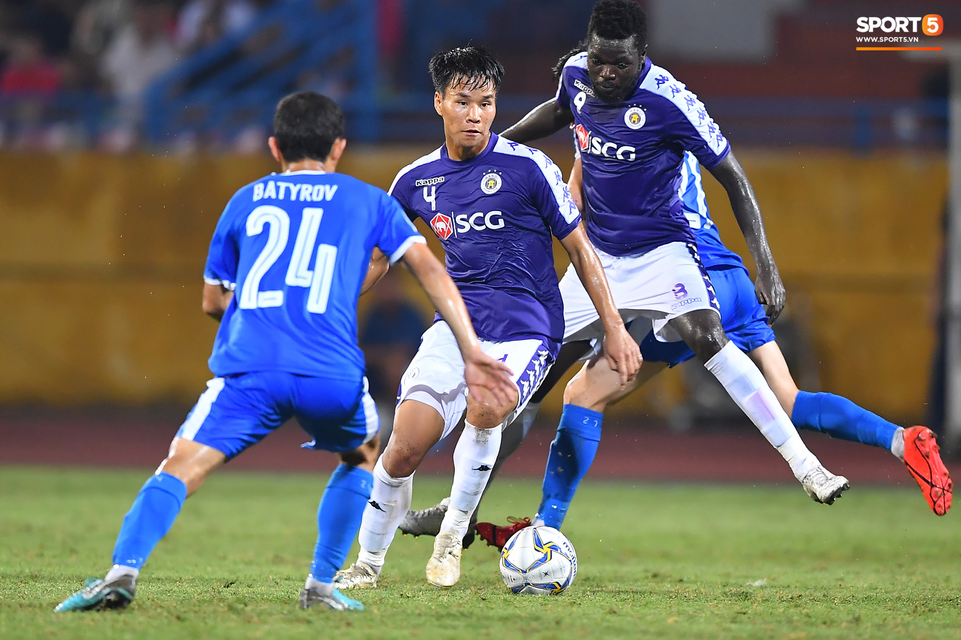 Dàn cầu thủ sinh vào tháng 4 của Việt Nam: Ghép lại sơ sơ cũng được một đội hình rất gì và này nọ-2