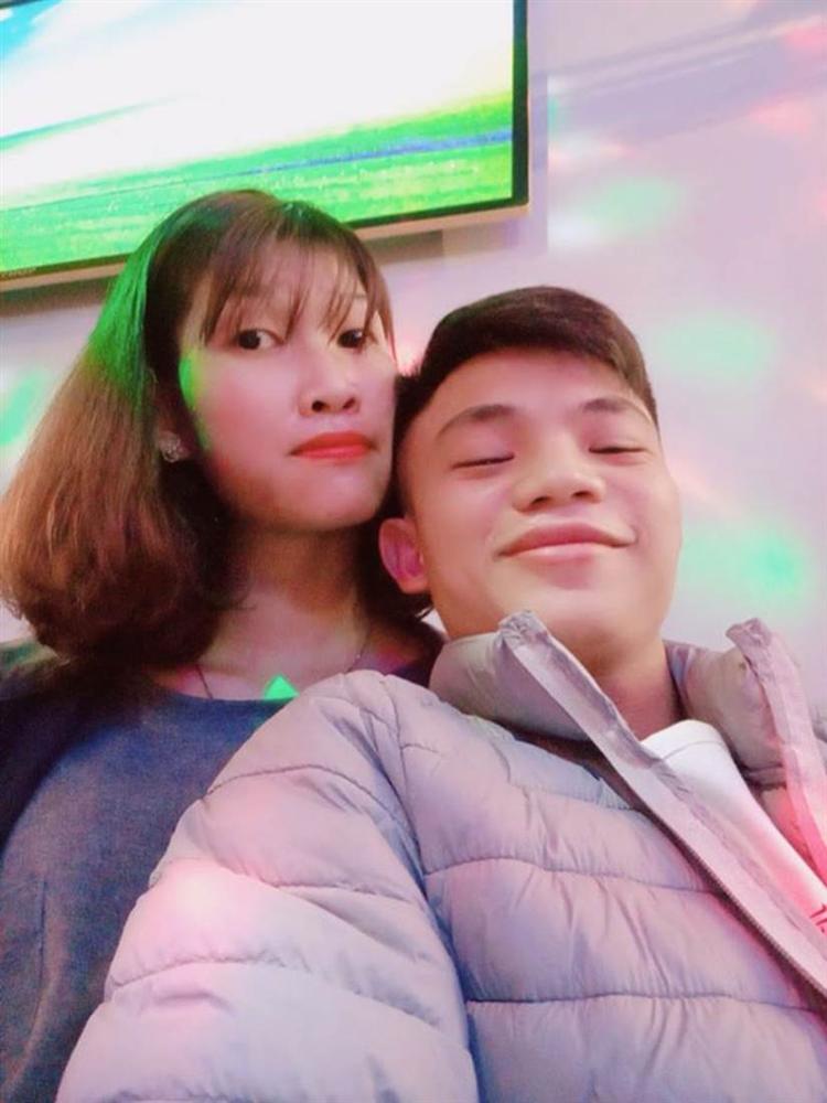 Cặp đôi lệch nhau nửa mét ở Hải Phòng chia sẻ chuyện vợ chồng son hài hước sau nửa năm chung nhà-5