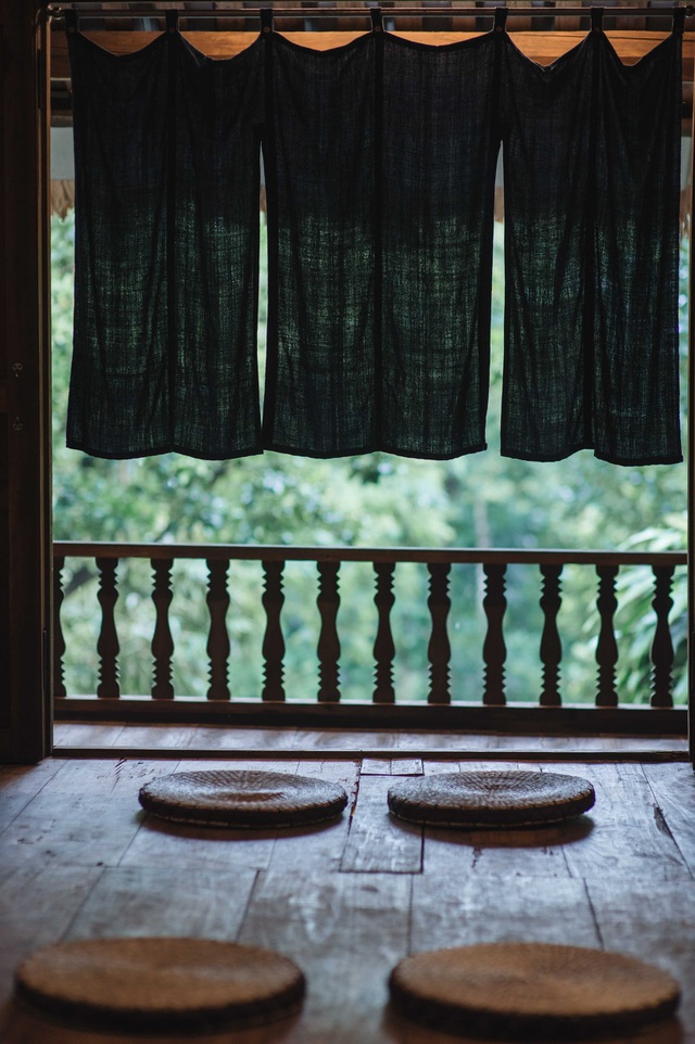 Ngôi nhà trong mơ trên đỉnh núi gần Hà Nội: Cá đầy ao, vườn đầy hoa trái-10