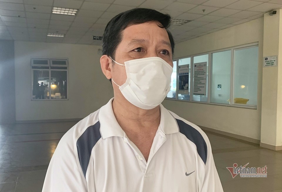 Nhân viên Trường Sinh bật khóc kể lúc bác sĩ giúp vượt qua áp lực-1