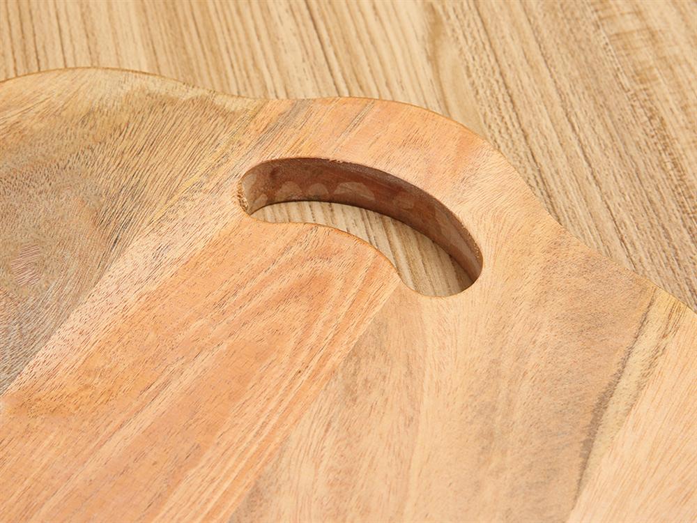 Thớt nào cũng có một chiếc lỗ nhỏ, nhưng 30 năm rồi, hôm nay tôi mới biết công dụng thực sự của nó-1