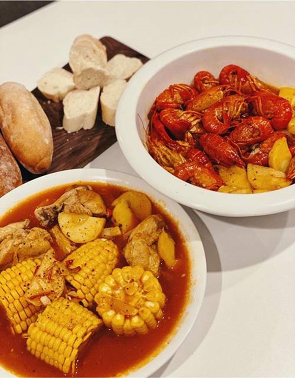 Siêu mẫu Hà Anh nấu ngon làm chồng ăn túi bụi, ông xã Tây ra tay cũng không vừa-2