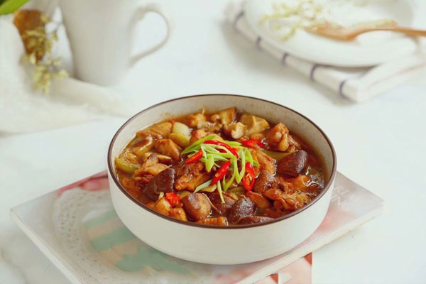 2 cách làm mì xào hải sản tại nhà ngon, đơn giản mẹ nào cũng làm được-11