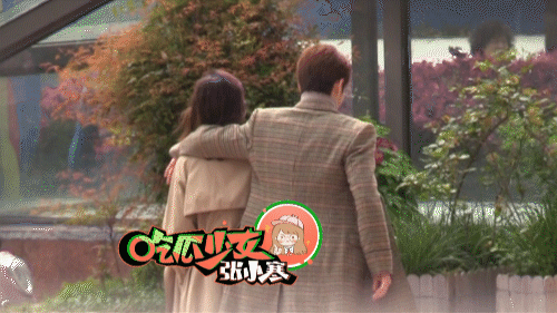 Từ vụ Lưu Thi Thi bị nghi quấy rối, CBiz lật lại chuyện Dương Tử hôi miệng, Angelababy... bọc môi khi quay cảnh hôn-2